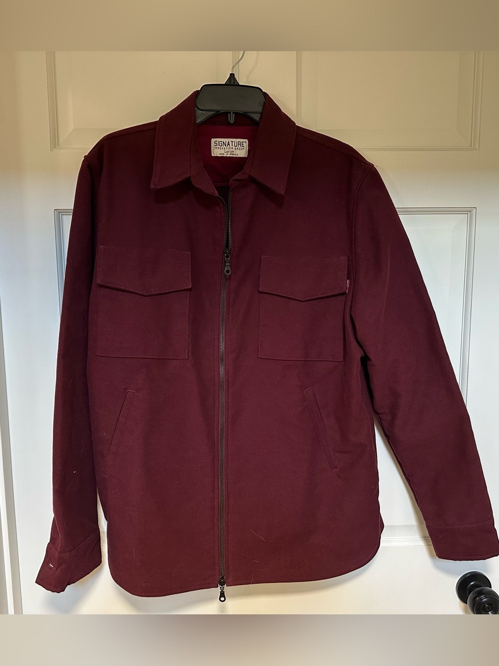 NWOT Signature Men's Deep Burgundy Zip Shirt Jacket